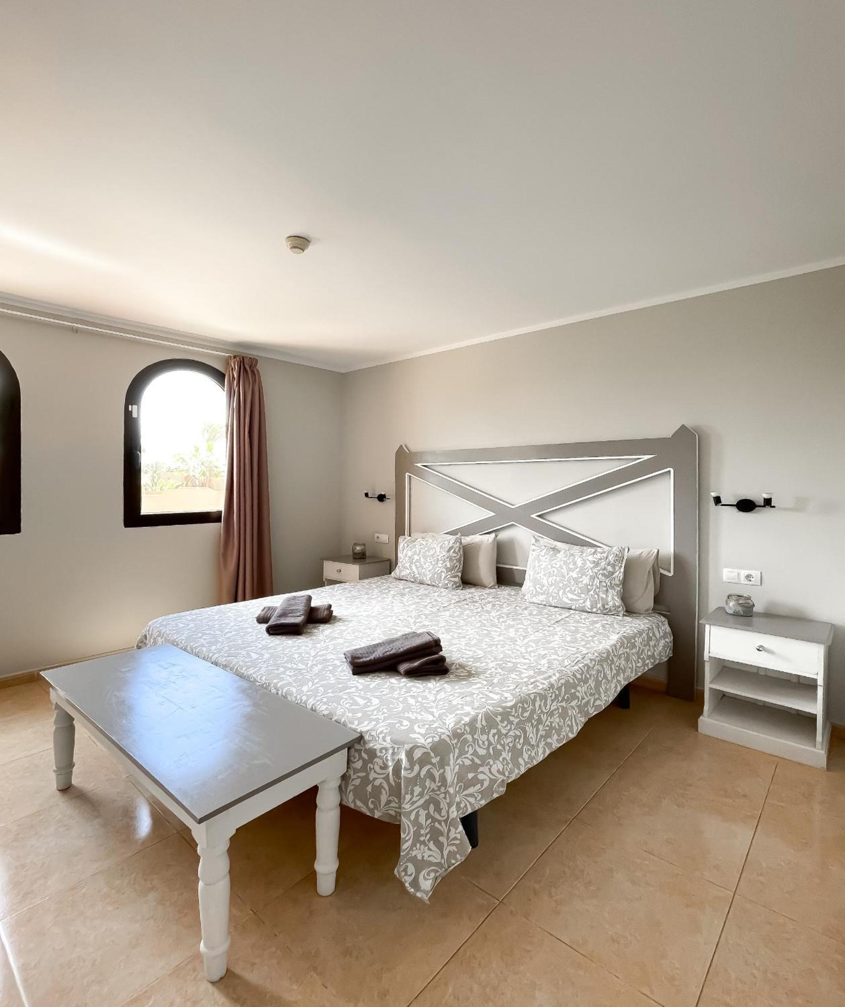 B-Rent Casa Angela Pool View Apartment Коралео Екстериор снимка