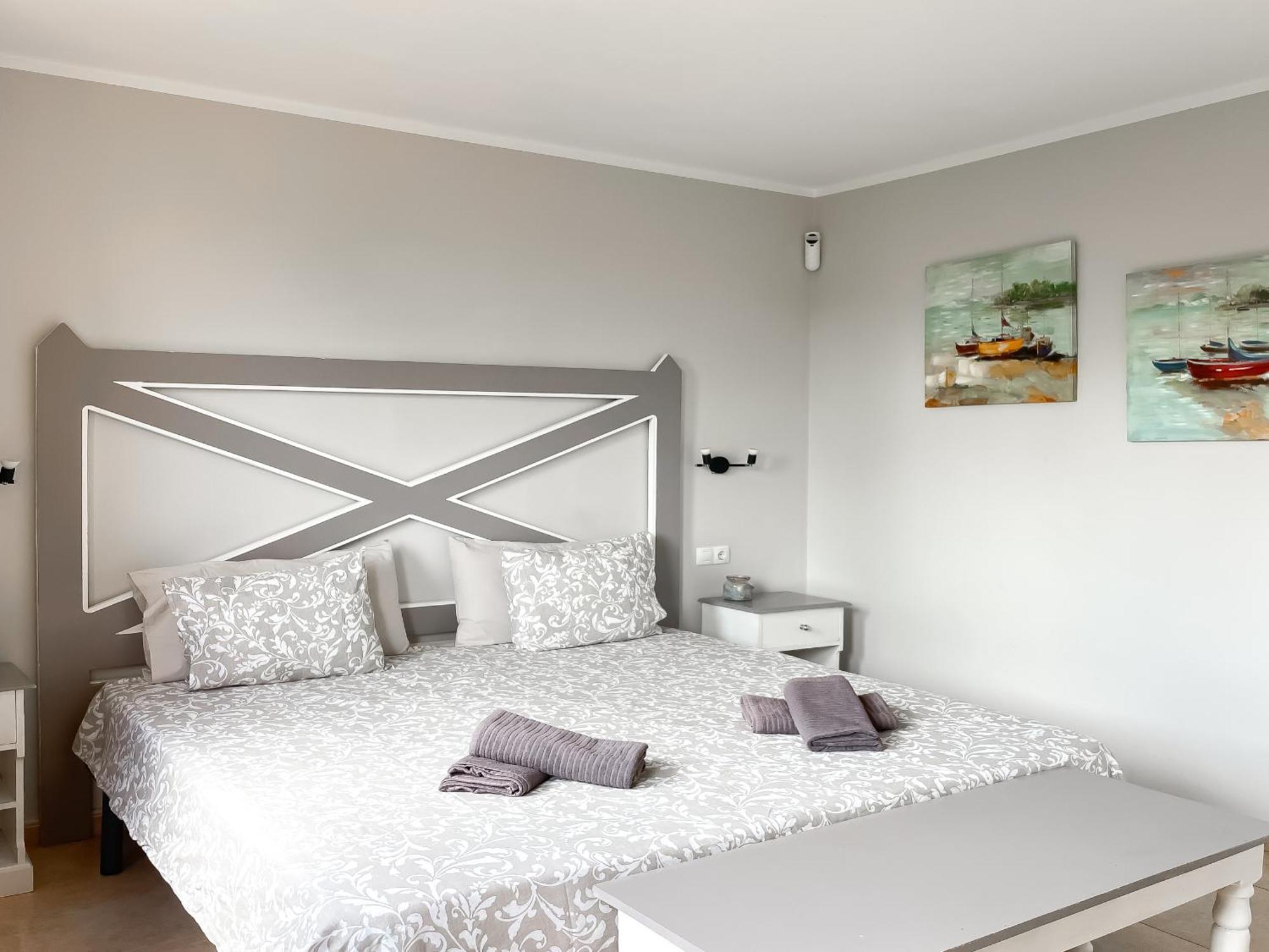 B-Rent Casa Angela Pool View Apartment Коралео Екстериор снимка