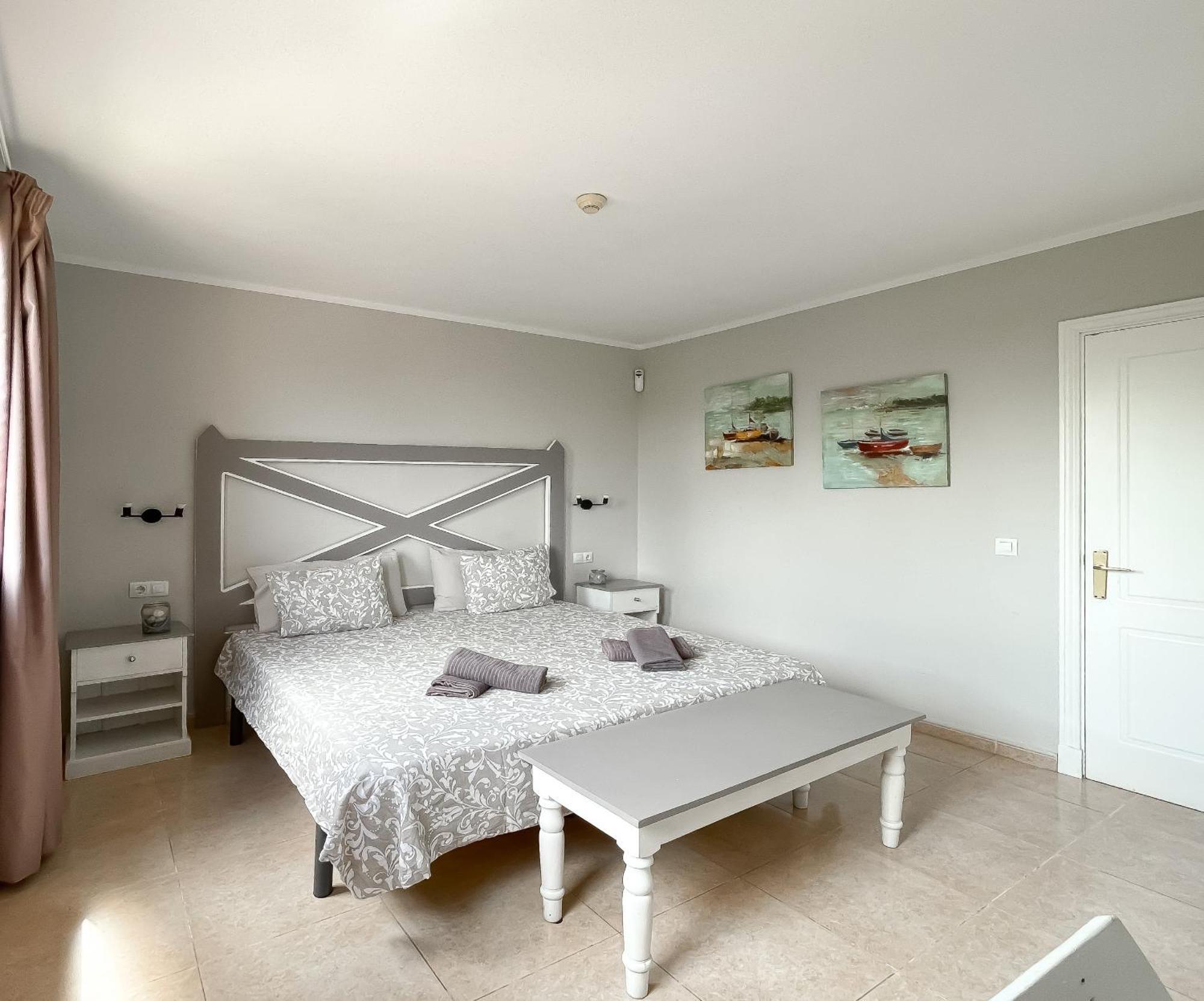 B-Rent Casa Angela Pool View Apartment Коралео Екстериор снимка