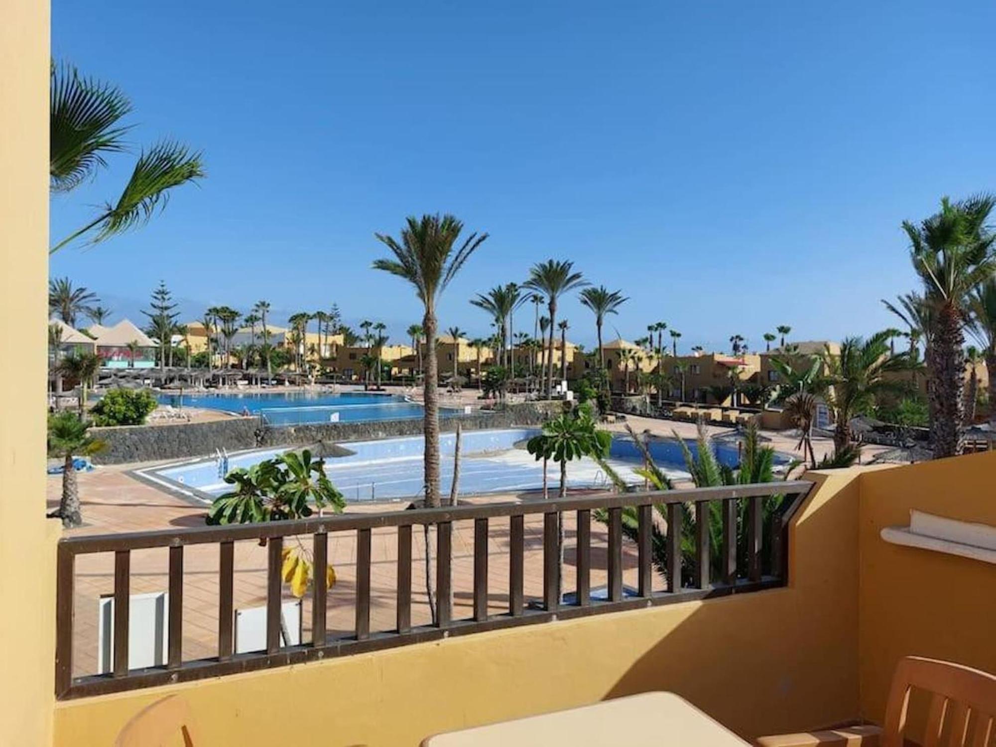 B-Rent Casa Angela Pool View Apartment Коралео Екстериор снимка