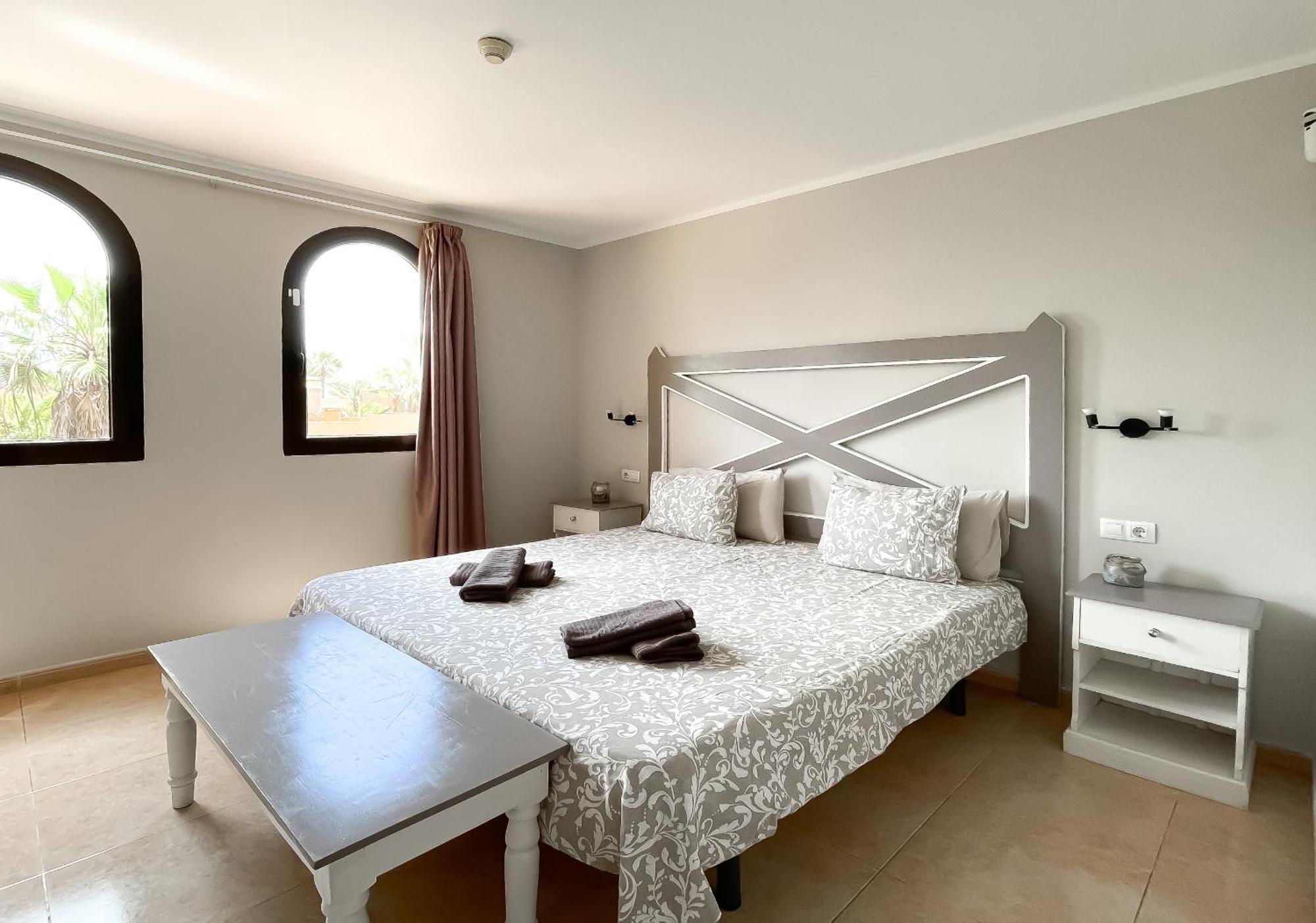 B-Rent Casa Angela Pool View Apartment Коралео Екстериор снимка